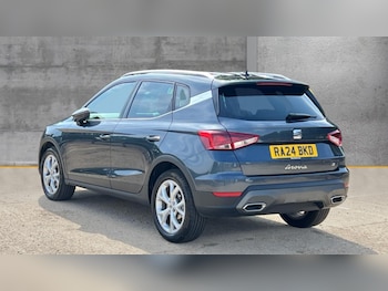 Used SEAT Arona 2024 for sale - 75554519: Photo