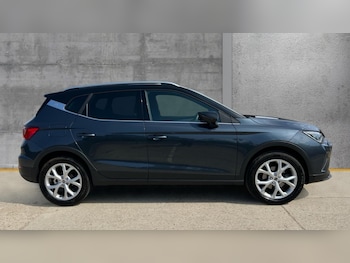 Used SEAT Arona 2024 for sale - 75554519: Photo