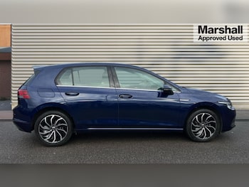 Used Volkswagen Golf 2025 for sale - 76648028: Photo