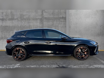 Used Cupra Leon 2025 for sale - 77067706: Photo