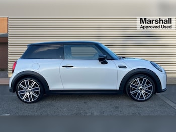 Used MINI Cooper 2023 for sale - 76933247: Photo