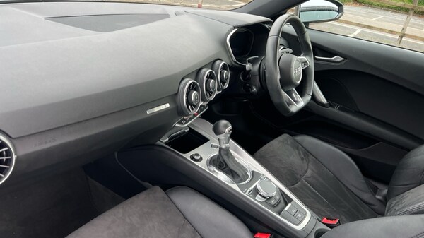 Used Audi TT 2021 for sale - 76180210: Photo 10