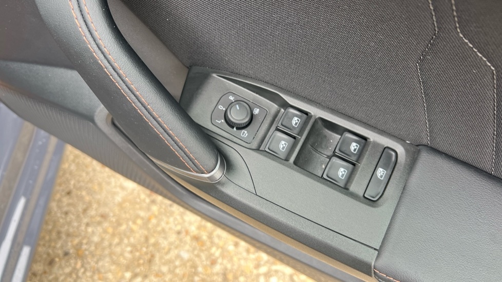 Used Cupra Leon 2025 for sale - 76487267: Photo 38