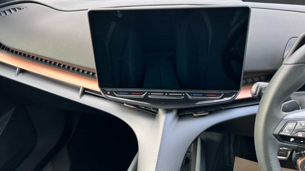 Used Cupra Tavascan 2025 for sale - 76901535: Photo 13