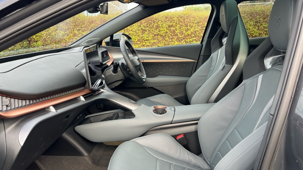 Used Cupra Tavascan 2025 for sale - 76901535: Photo 27