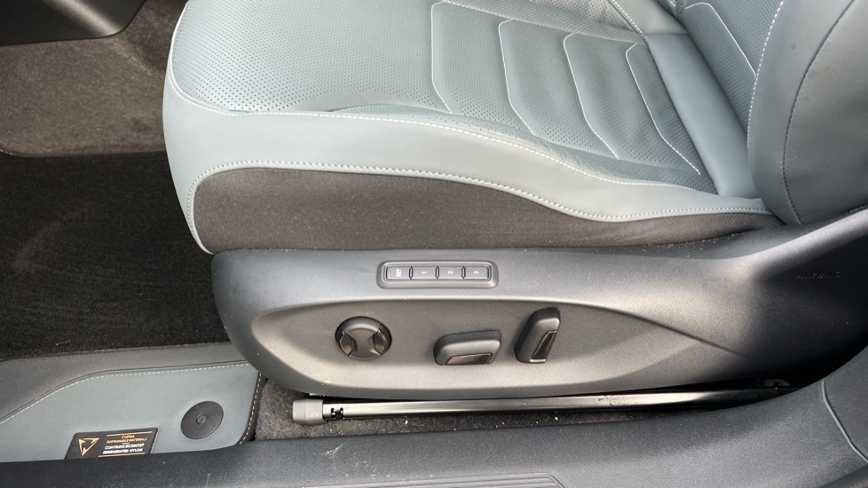 Used Cupra Tavascan 2025 for sale - 76901535: Photo 38