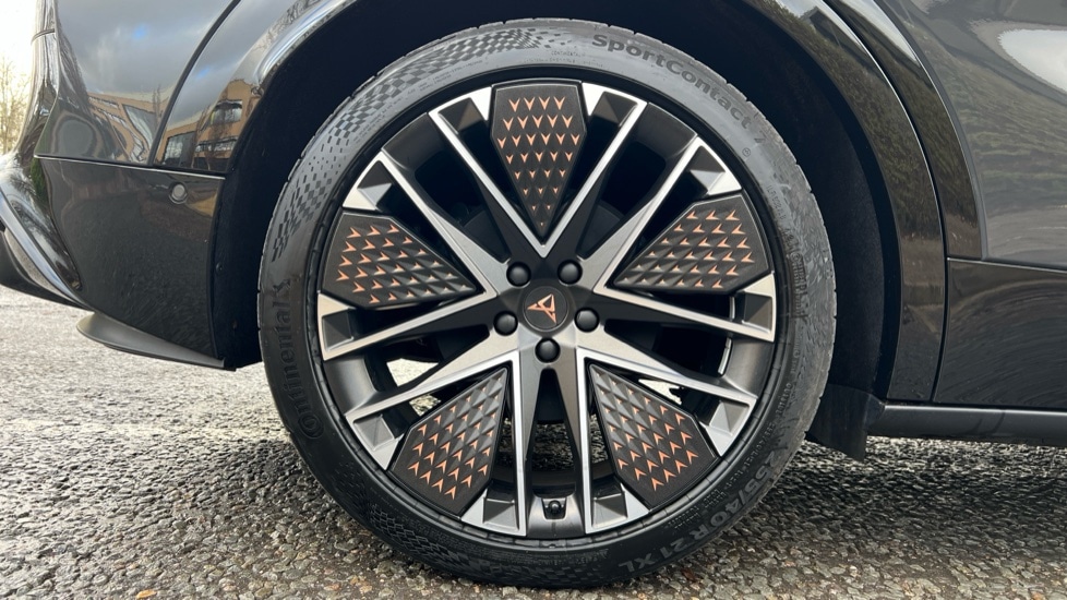 Used Cupra Tavascan 2025 for sale - 76901535: Photo 5