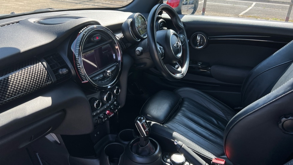 Used MINI Hatch 2018 for sale - 76959965: Photo 10