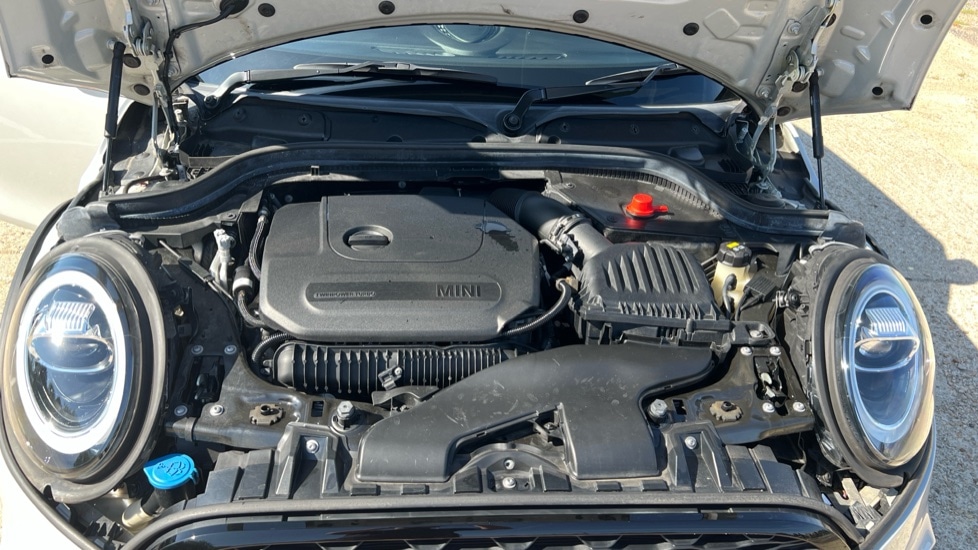 Used MINI Hatch 2018 for sale - 76959965: Photo 16