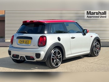 Used MINI Hatch 2018 for sale - 76959965: Photo