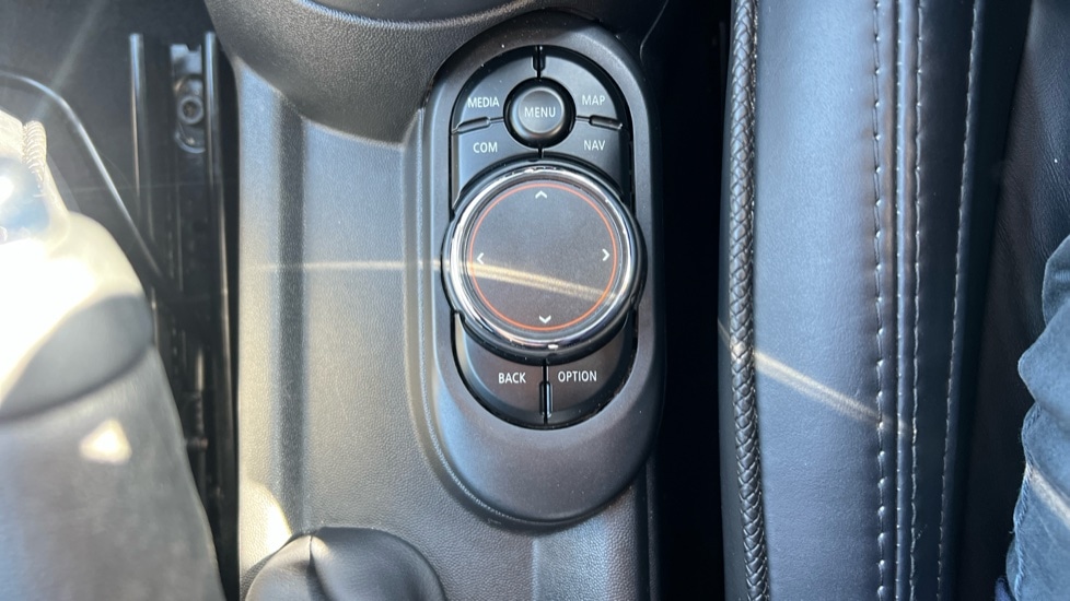 Used MINI Hatch 2018 for sale - 76959965: Photo 45