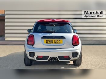 Used MINI Hatch 2018 for sale - 76959965: Photo