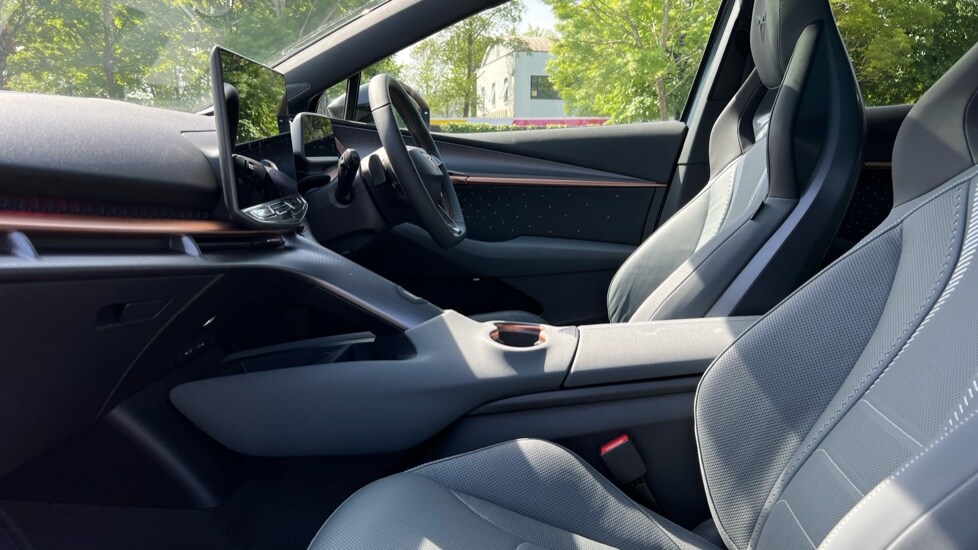 Used Cupra Tavascan 2025 for sale - 76086739: Photo 26