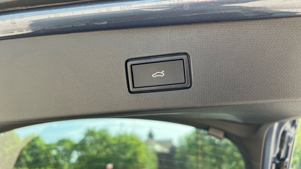 Used Cupra Tavascan 2025 for sale - 76086739: Photo 40