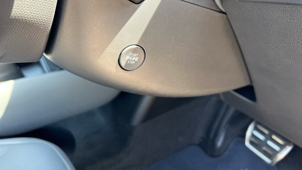 Used Cupra Tavascan 2025 for sale - 76086739: Photo 48