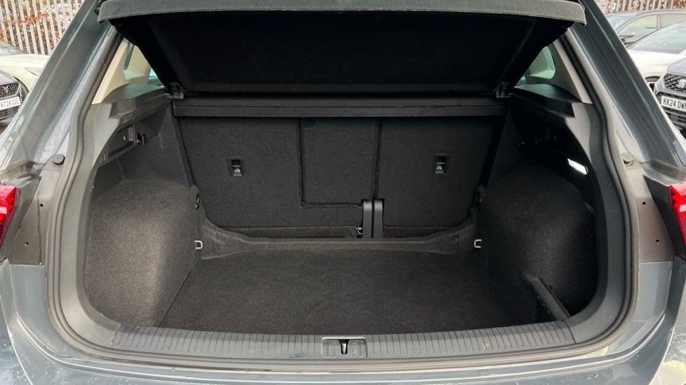 Used Volkswagen Tiguan 2022 for sale - 76888838: Photo 15