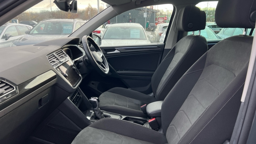 Used Volkswagen Tiguan 2022 for sale - 76888838: Photo 37