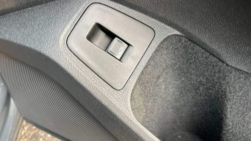 Used Volkswagen Tiguan 2022 for sale - 76888838: Photo 39