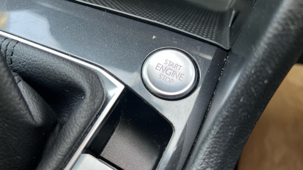 Used Volkswagen Tiguan 2022 for sale - 76888838: Photo 46