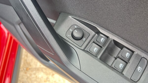 Used SEAT Arona 2025 for sale - 75541067: Photo 37