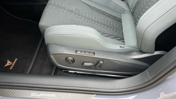 Used Cupra Leon 2025 for sale - 76196090: Photo 37