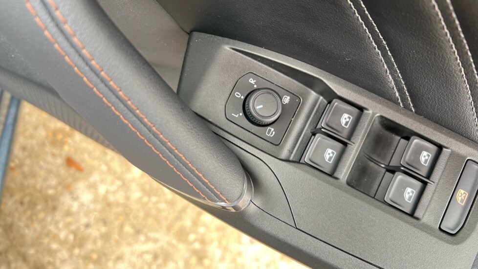 Used Cupra Leon 2025 for sale - 76750117: Photo 39