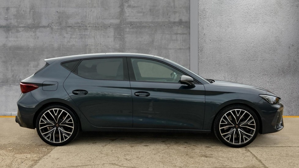 Used Cupra Leon 2025 for sale - 76750117: Photo 4