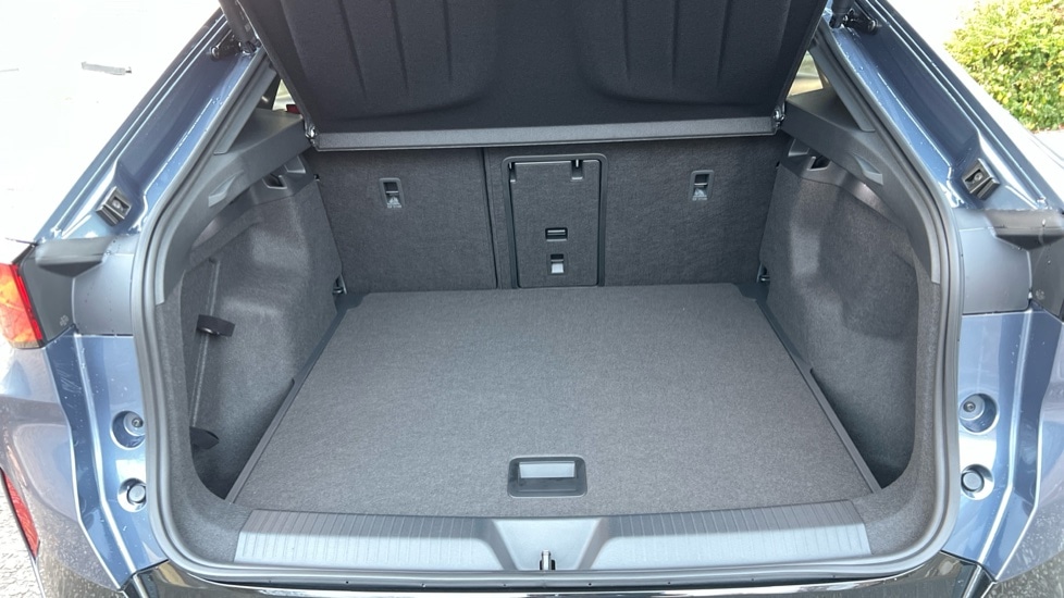 Used Cupra Tavascan 2025 for sale - 76717232: Photo 16