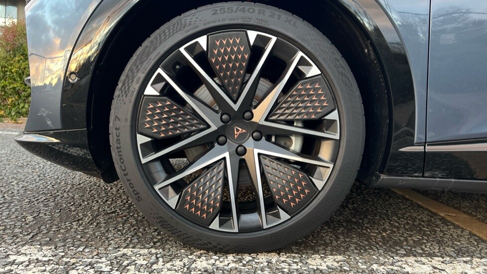 Used Cupra Tavascan 2025 for sale - 76717232: Photo 19