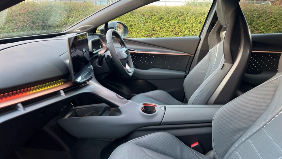 Used Cupra Tavascan 2025 for sale - 76717232: Photo 27