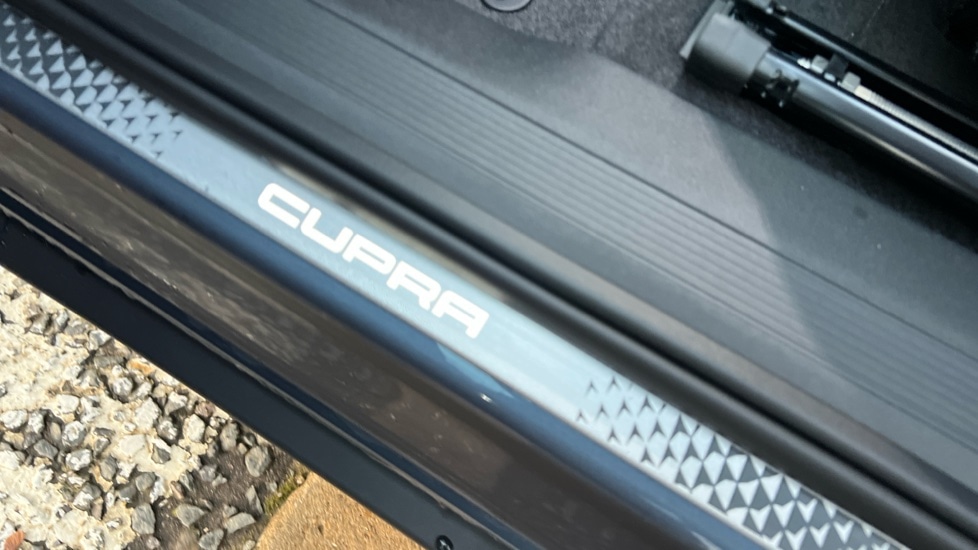 Used Cupra Tavascan 2025 for sale - 76717232: Photo 38