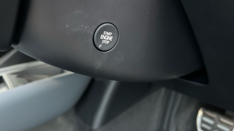 Used Cupra Tavascan 2025 for sale - 76717232: Photo 42