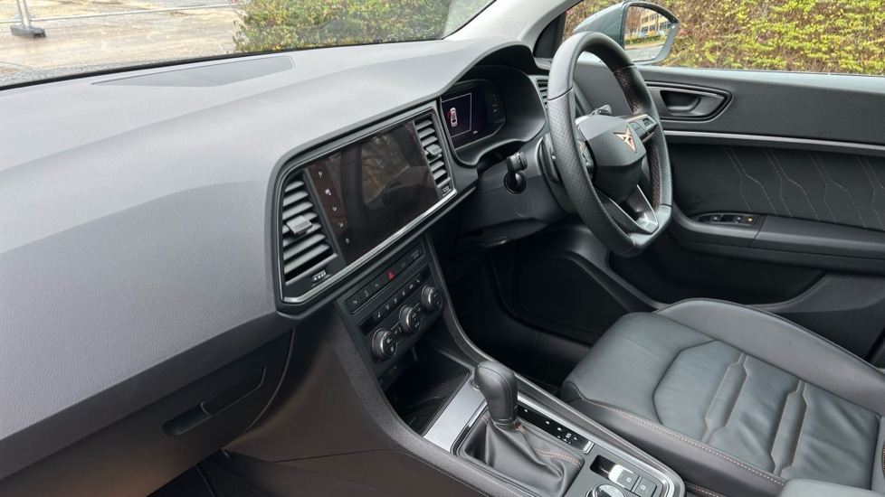 Used Cupra Ateca 2025 for sale - 76901438: Photo 2