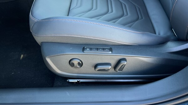 Used Cupra Leon 2025 for sale - 75439014: Photo 35
