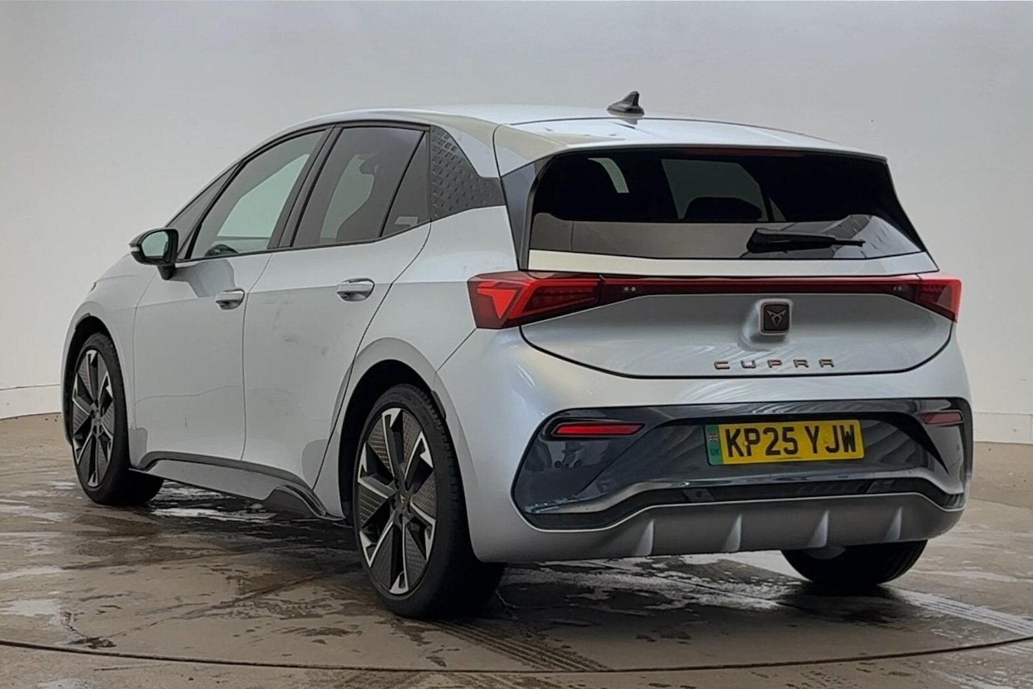 Used Cupra Born 2025 for sale - 76597928: Photo 3