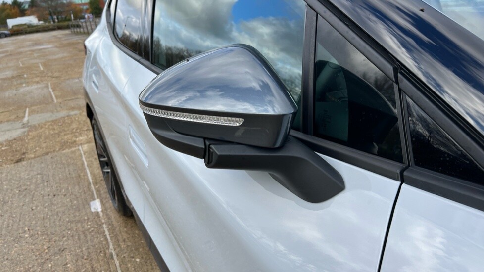 Used Cupra Tavascan 2025 for sale - 76731522: Photo 49