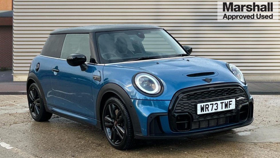 Used MINI Hatch 2023 for sale - 76420506: Photo 1