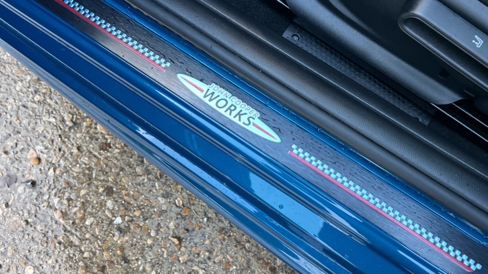 Used MINI Hatch 2023 for sale - 76420506: Photo 34