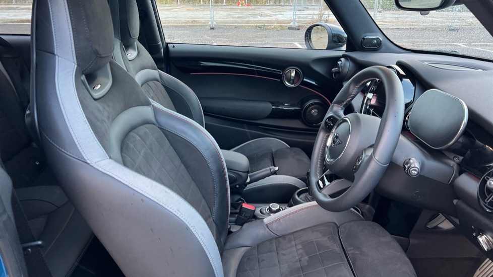 Used MINI Hatch 2023 for sale - 76420506: Photo 43