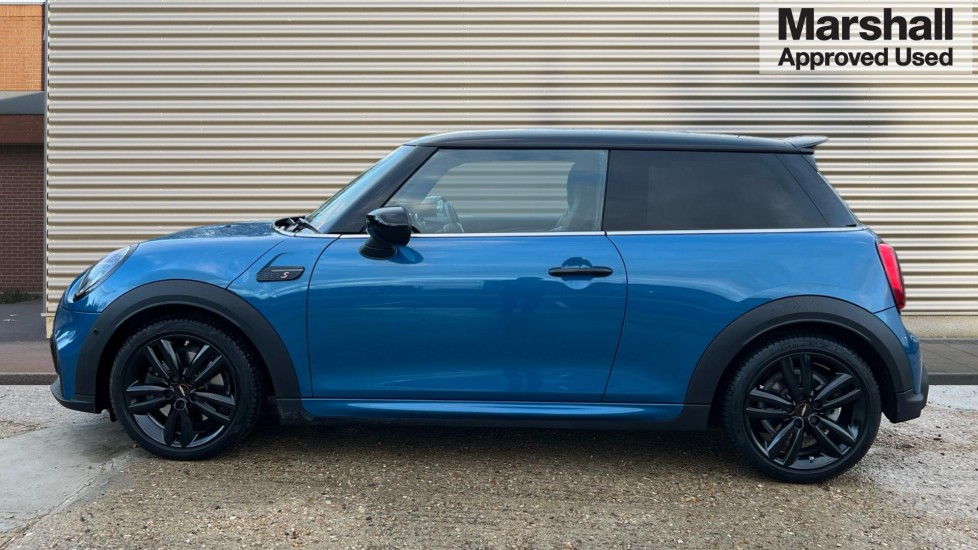 Used MINI Hatch 2023 for sale - 76420506: Photo 6