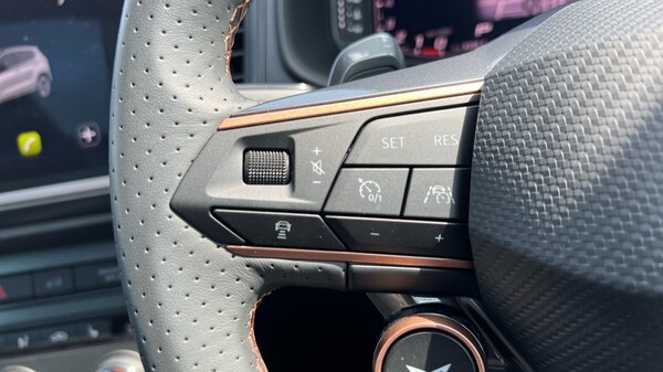 Used Cupra Ateca 2025 for sale - 75443040: Photo 30