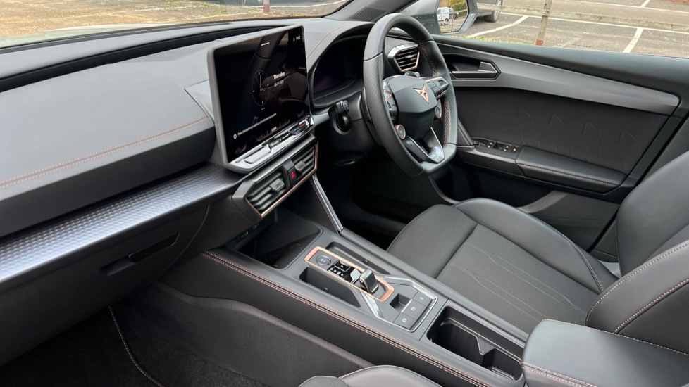 Used Cupra Leon 2025 for sale - 76602934: Photo 2