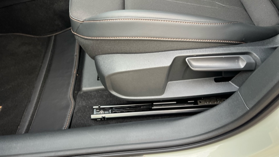 Used Cupra Leon 2025 for sale - 76602934: Photo 36