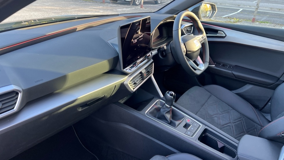 Used SEAT Leon 2025 for sale - 76154689: Photo 2