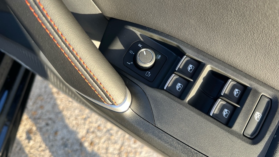 Used SEAT Leon 2025 for sale - 76154689: Photo 39