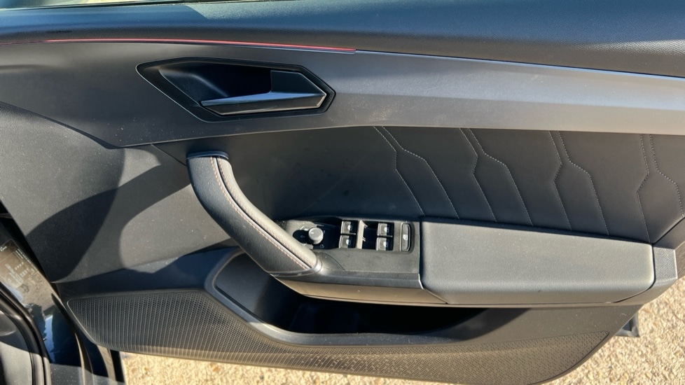 Used Cupra Leon 2023 for sale - 76178078: Photo 35