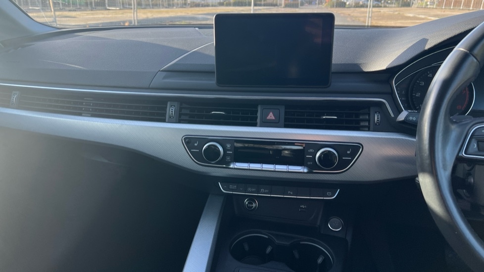 Used Audi A4 2019 for sale - 76635601: Photo 12