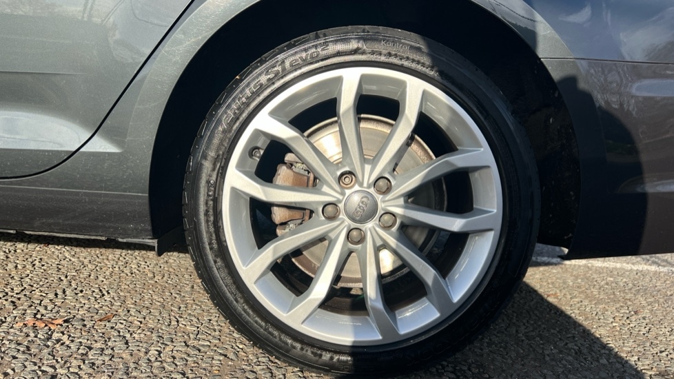 Used Audi A4 2019 for sale - 76635601: Photo 18