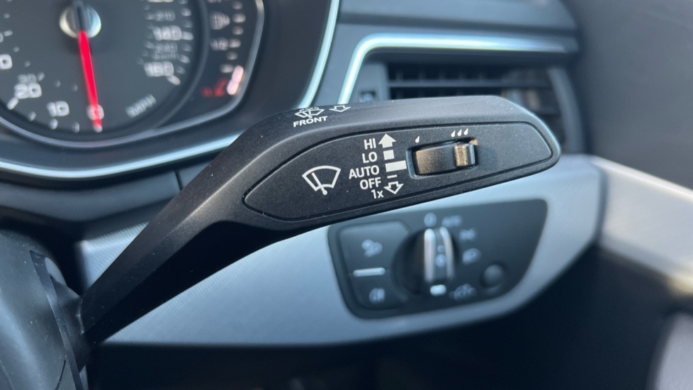 Used Audi A4 2019 for sale - 76635601: Photo 23