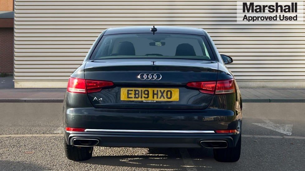 Used Audi A4 2019 for sale - 76635601: Photo 4